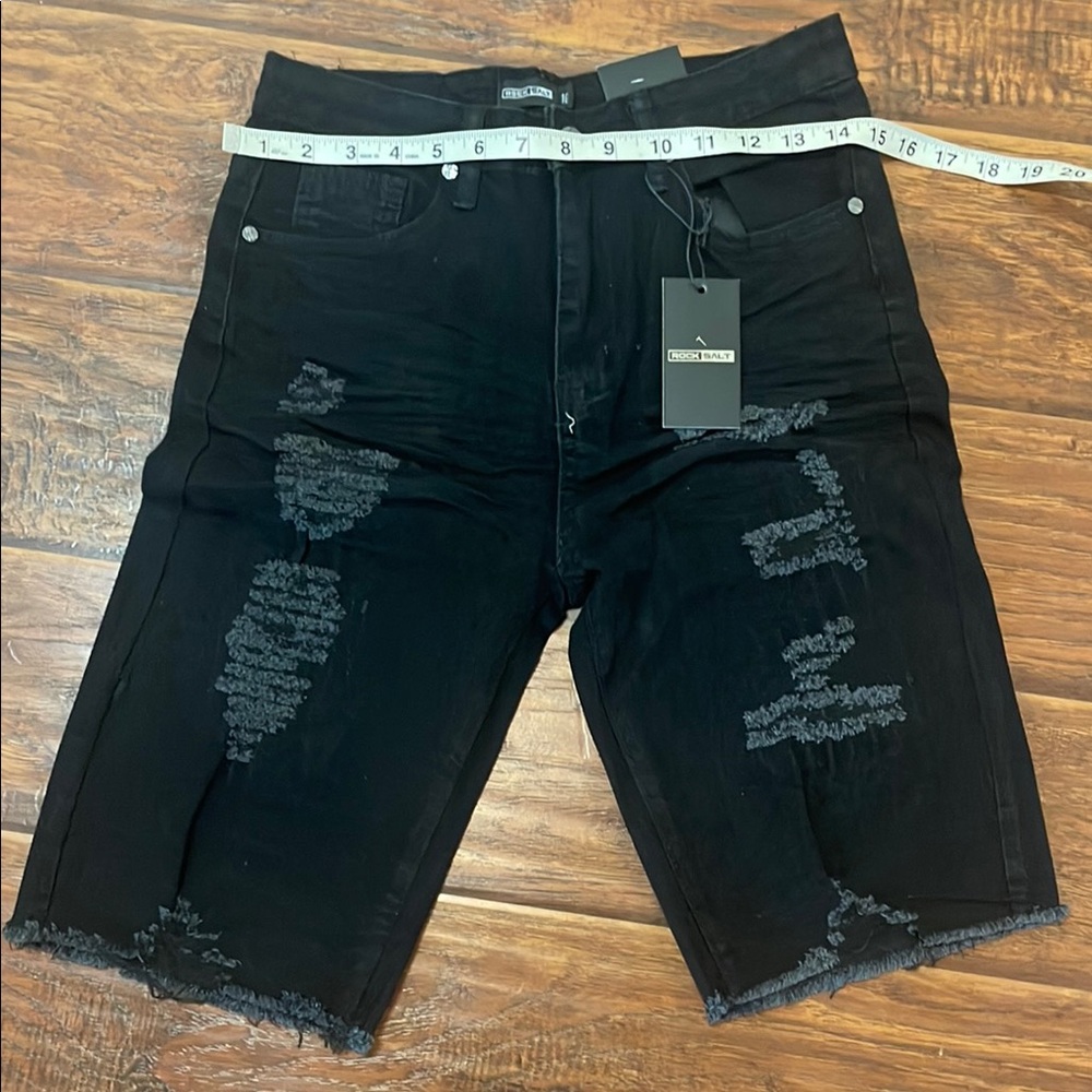 Rock Salt women’s Jean shorts black size 12
